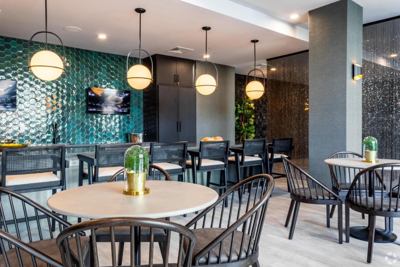 Luxury Apartments By Hyatus At Pierpont Ню Хейвън Екстериор снимка